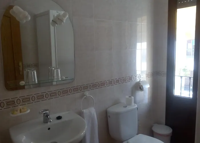 Pensión Vaticano 2*